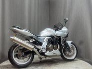 Kawasaki Z ZR750 2007 1 OWNER ONLY 8K NEW MOT WARRANTY 750CC 3