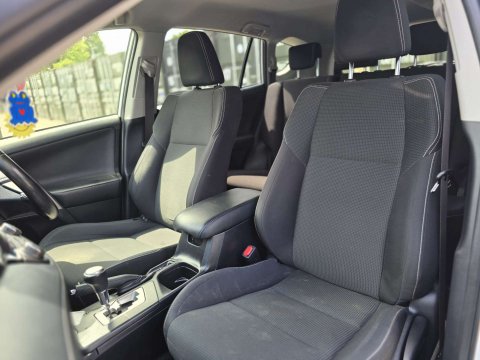 2016 Toyota RAV4 thumbnail 14