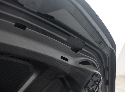 Lamborghini Urus PERFORMANTE 65