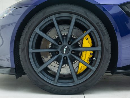 Aston Martin V8 Vantage ROADSTER 