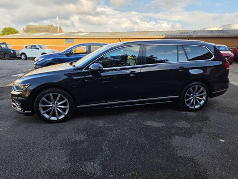 Volkswagen Passat 2.0 Passat R-Line TDI BlueMotion Technology 5dr 31