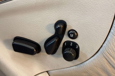 Mercedes-Benz CLK 3.2 CLK320 Elegance Coupe 2dr Petrol Automatic (250 g/km, 215 bhp) 64