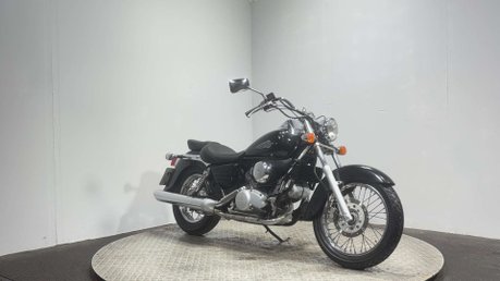 Honda VT 2006 ONLY 6K NEW MOT SERVICED CRUISER 125CC VTWIN 3