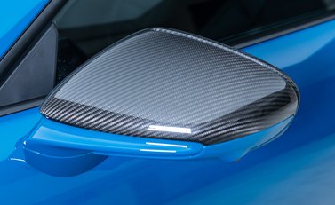 Porsche 911 Carrera 4 GTS (992.2) 35