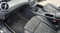 Mercedes-Benz GLA 2.1 GLA220d AMG Line (Premium) SUV 5dr Diesel 7G-DCT 4MATIC Euro 6 (s/s) (1 40