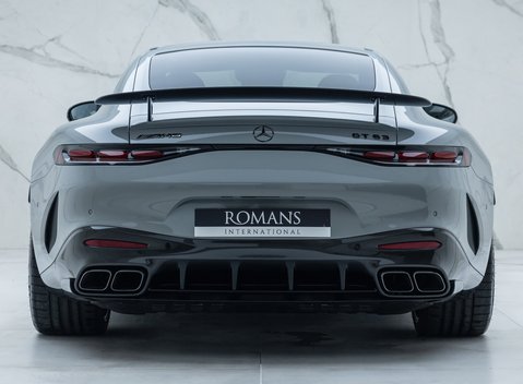 Mercedes-Benz Amg GT 63 LAUNCH EDITION 8