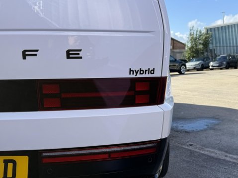 Hyundai SANTA FE 1.6 h T-GDi Calligraphy SUV 5dr Petrol Hybrid Auto Euro 6 (s/s) (7Seat) (21 17