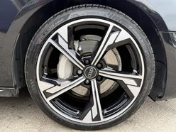 Audi A4 2.0 TFSI 40 Black Edition Estate 5dr Petrol S Tronic Euro 6 (s/s) (204 ps) 14