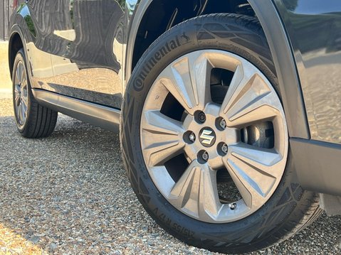 Suzuki Vitara SZ-T BOOSTERJET MHEV 13