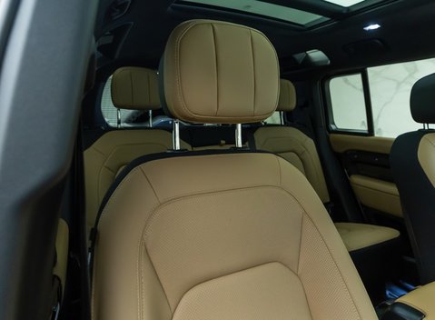 Land Rover Defender 110 X D350 15