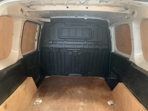 Peugeot Partner BLUEHDI PROFESSIONAL PREMIUM PLUS L1 8
