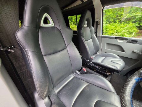 Volkswagen Transporter 2.5 Transporter T30 130 TDI LWB 38
