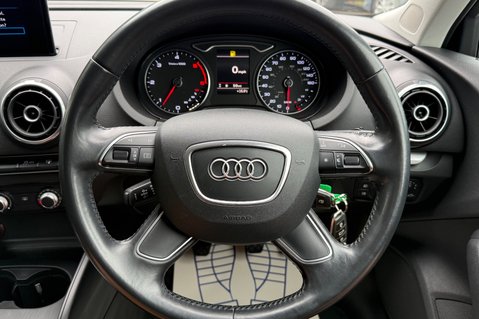Audi A3 TDI SE TECHNIK - ULEZ COMPLIANT- £20 ROAD TAX - CRUISE CONTROL 32