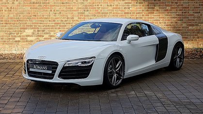 Audi R8 vs Porsche 911 GT3: Which Is Better?