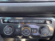 Volkswagen Tiguan SEL TDI BMT 4MOTION 10