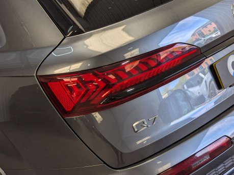 Audi Q7 3.0 Q7 Black Edition 55 TFSI MHEV Quattro Auto 4WD 5dr 36