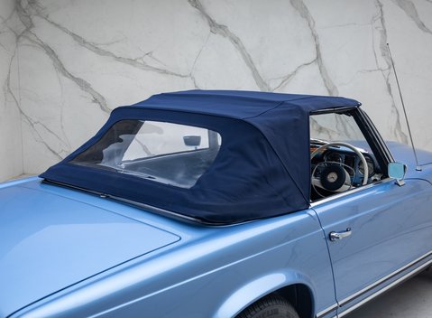 Mercedes-Benz 280 SL W113 Pagoda 45