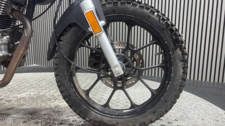 Lexmoto Assault 2016 SPARES OR REPAIR 125CC NAKED SCRAMBLER BIKE 28
