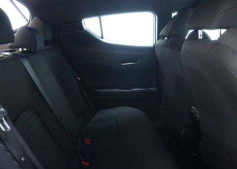 Toyota C-HR 1.8 VVT-h GPF Icon SUV 5dr Petrol Hybrid CVT Euro 6 (s/s) (122 ps) 48