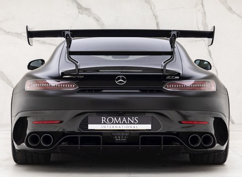 Mercedes-Benz Amg GT GT Black Series 5