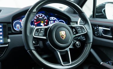 Porsche Cayenne GTS 20