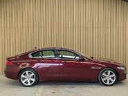 Jaguar XE 2.0 XE Portfolio i Auto 4dr 17