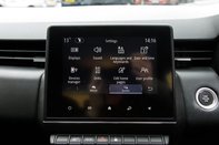 Renault Clio ICONIC TCE 30