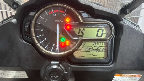 Suzuki V-Strom 1000 2016 ADVENTURE BIKE FULL LUGGAGE NEW MOT SERVICED 20