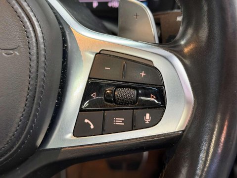 BMW 3 Series 2.0 330e 12kWh M Sport Saloon 4dr Petrol Plug-in Hybrid Auto Euro 6 (s/s) ( 26