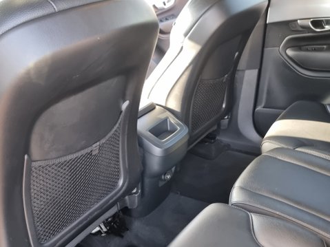 Volvo XC90 D5 POWERPULSE MOMENTUM AWD 39