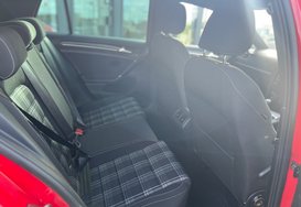 Volkswagen Golf 2.0 TDI BlueMotion Tech GTD 5 Door 23