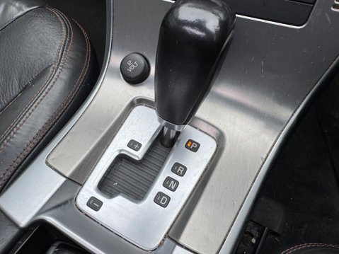 Volvo XC60 2.4 D5 SE Lux Geartronic AWD Euro 4 5dr 17