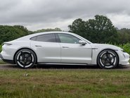 Porsche Taycan Taycan Turbo 3