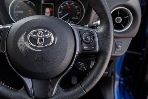 Toyota Yaris VVT-I Y20 22