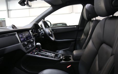 Porsche Macan Now Sold More Required - RS Spyder Alloys, Pan Roof, BOSE 8