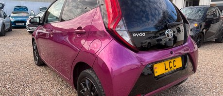 Toyota Aygo VVT-I X-CITE.5 TOYOTA SERVICES.REVERSING CAMERA.A/C..1 PREVIOUS OWNER 1