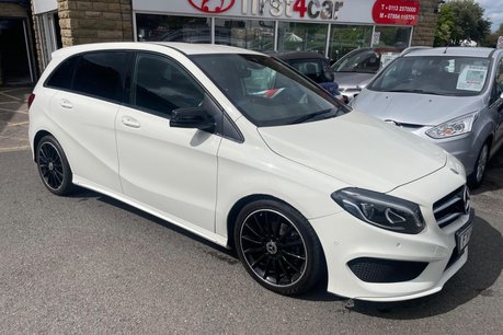 Mercedes-Benz B Class B 180 D AMG LINE PREMIUM