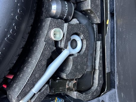 Jaguar F-Pace 3.0 D300 V6 S Auto AWD Euro 6 (s/s) 5dr 41