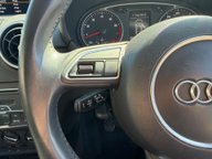 Audi A1 TFSI SPORT NAV 17