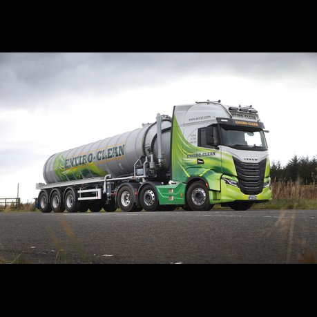 Enviro-Clean ‘Cleans Up’ with Four New IVECO S-Way 530 2