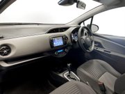 Toyota Yaris 1.5 VVT-h Icon Hatchback 5dr Petrol Hybrid E-CVT Euro 6 (s/s) (100 ps) Air 15