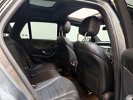 Mercedes-Benz GLC 2.1 GLC220d AMG Line (Premium) SUV 5dr Diesel G-Tronic 4MATIC Euro 6 (s/s) 33