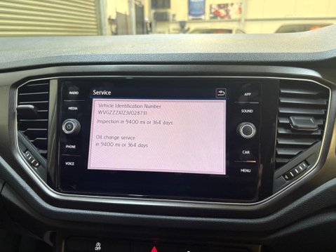 Volkswagen T-Roc 1.5 TSI EVO SE Euro 6 (s/s) 5dr 28