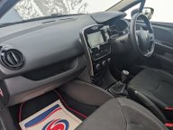 Renault Clio ICONIC DCI 20
