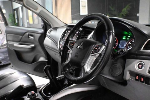 Mitsubishi L200 DI-D 4WD WARRIOR DCB 46