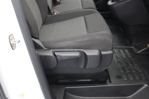 Vauxhall Vivaro Double Cab 2.0 Turbo D Prime H1 Euro 6 (145 ps) 27