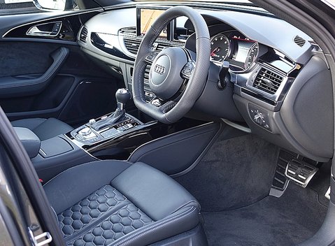 Audi RS6 Avant 18