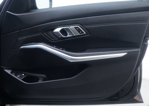 BMW 3 Series 2.0 330E M Sport Auto 5dr 47