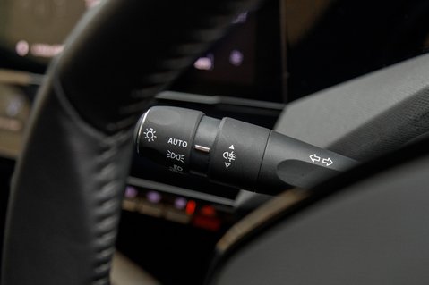 Peugeot 308 S/S ALLURE PREMIUM 17