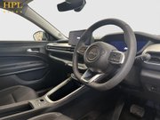 Jeep Avenger 1.2 e-Hybrid Summit SUV 5dr Petrol Hybrid e-DCT Euro 6 (s/s) (100 ps) Air C 12